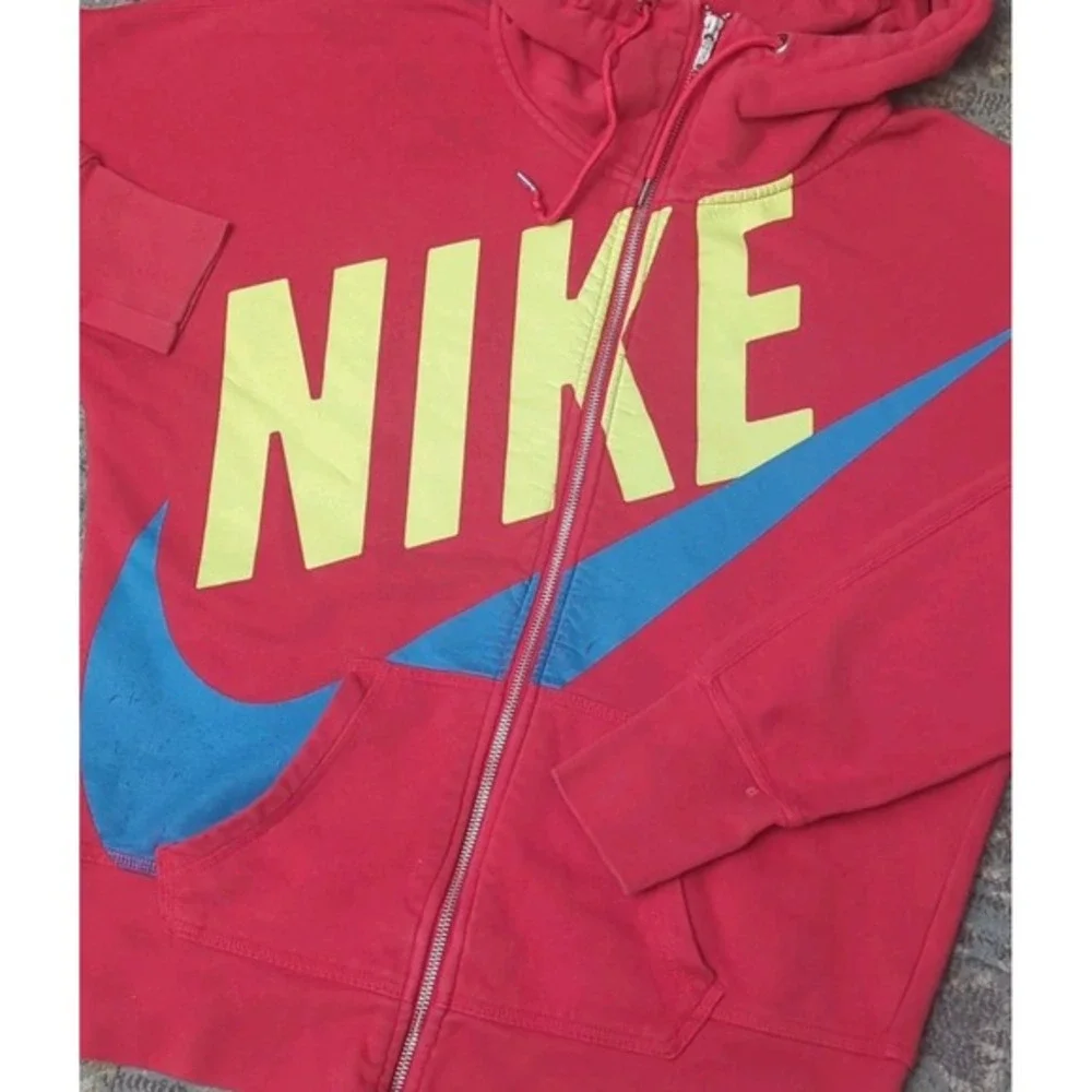 Nike Spellout Womens Red Hoodie Size L Zip Up Large Swoosh Sportswear Jacket Y2K